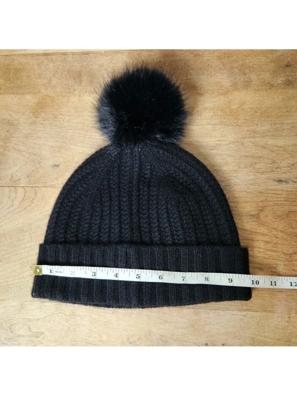 La Seine 100% Cashmere Hat with Pompom NWOT - Picture 5 of 8